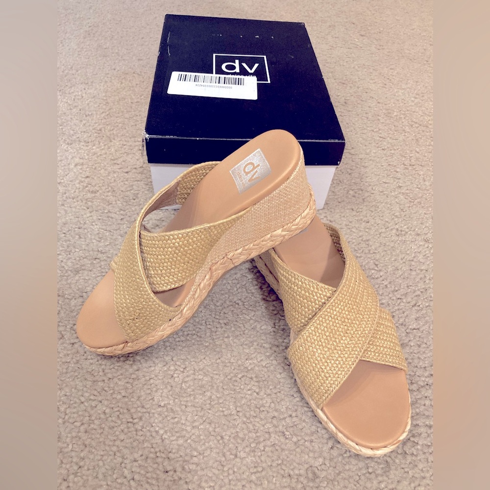 Dolce Vita Elegant Espadrille wedge. Pre-owned but in good condition.